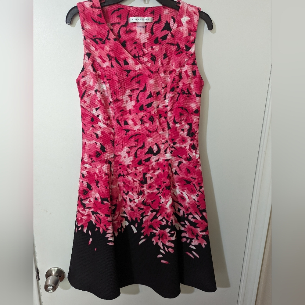 Pink and black flora Peter Nygard dress size 8